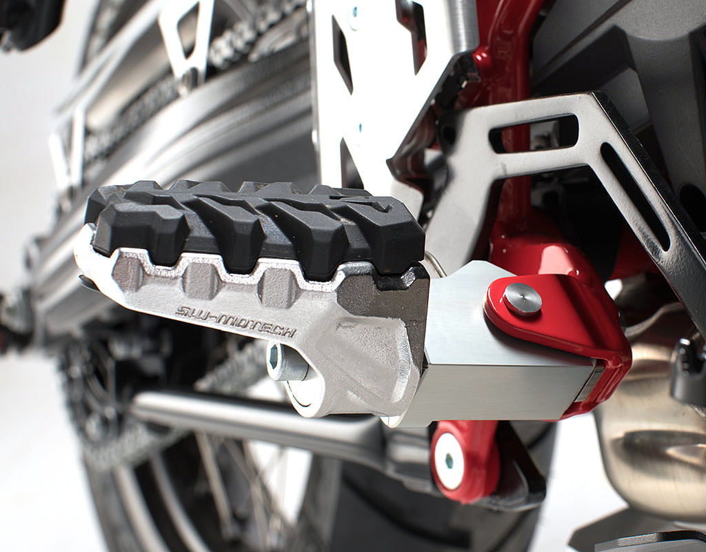 SW-MOTECH EVO Adjustable Foot Peg Kit (BMW F700GS, F800GS, F800GS Adventure)